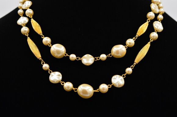 Liz Claiborne Jewelry - Liz Claiborne Vintage Collar Necklace Multi-Chain Pearl Gold Chain Signed BinY